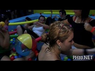 drunking girls