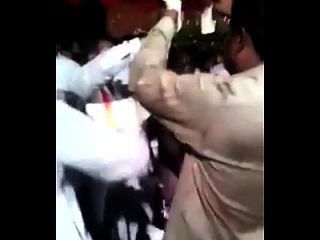 pakistani hot stage mujra