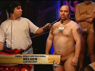 des lesbienne avec des peni