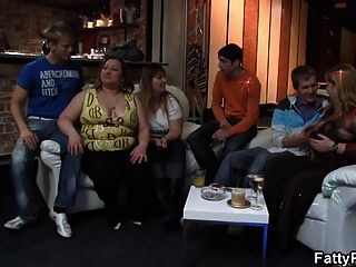 plumper takes off her clothes at bbw party