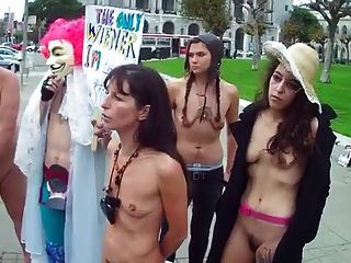 women with small clitoris