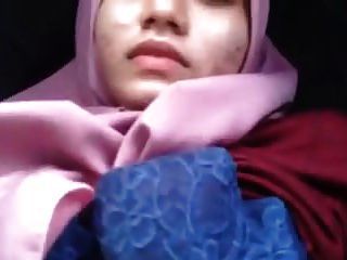 puki awek maaly