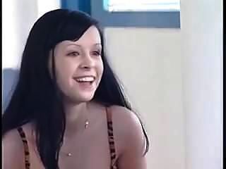 angelica bella pool lesbiche